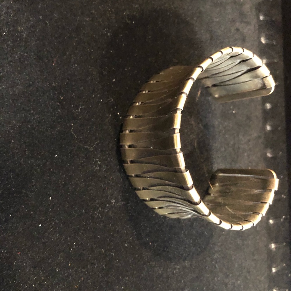 Bronze look fashion bracelet - Picture 4 of 4